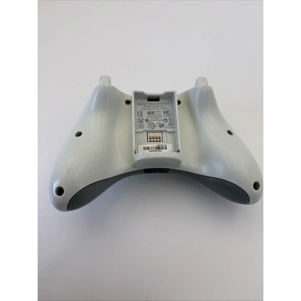 Official OEM Microsoft Xbox 360 White Controller Tested No Batteries Cover